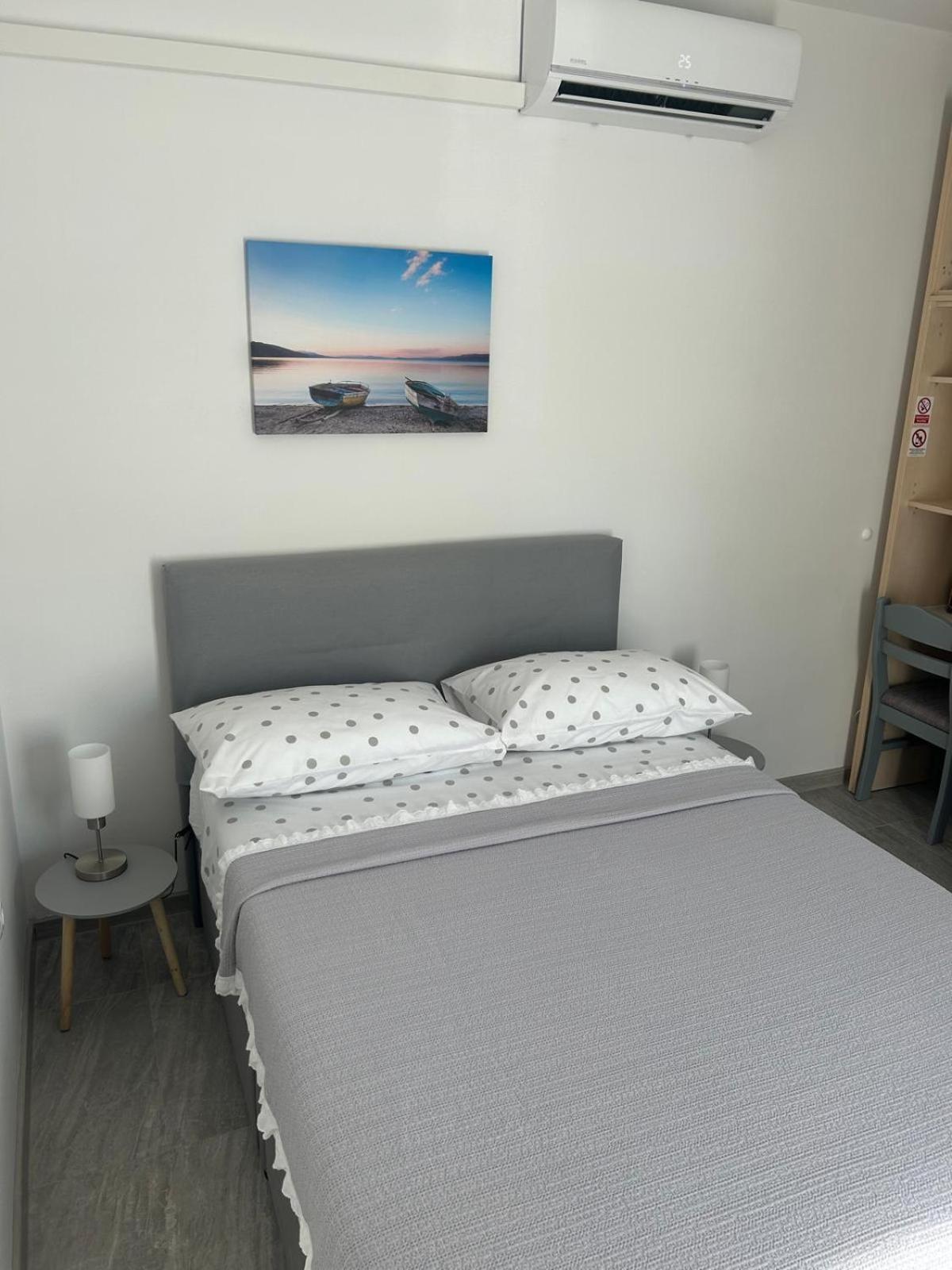 Room Sleep & Fly Kaštela Eksteriør billede